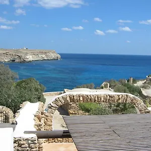 3* Hotel I Dammusi Di Borgo Cala Creta