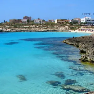 3* Hotel Il Faro Della Guitgia Tommasino